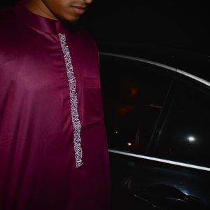 Burgundy Collared Embroidery Thobe